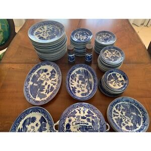 Vintage Blue Willow 120-Piece China Dinnerware Set